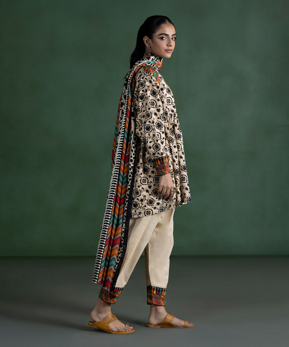 Sapphire Unstitched Winter 2 Off White Three Piece