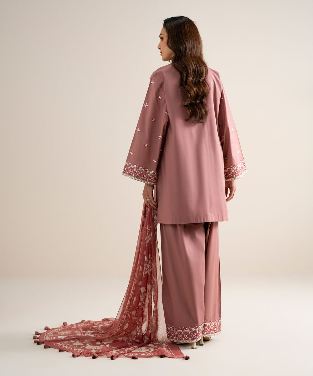 Women's Unstitched Slub Lawn Embroidered Pink 3 Piece Suit