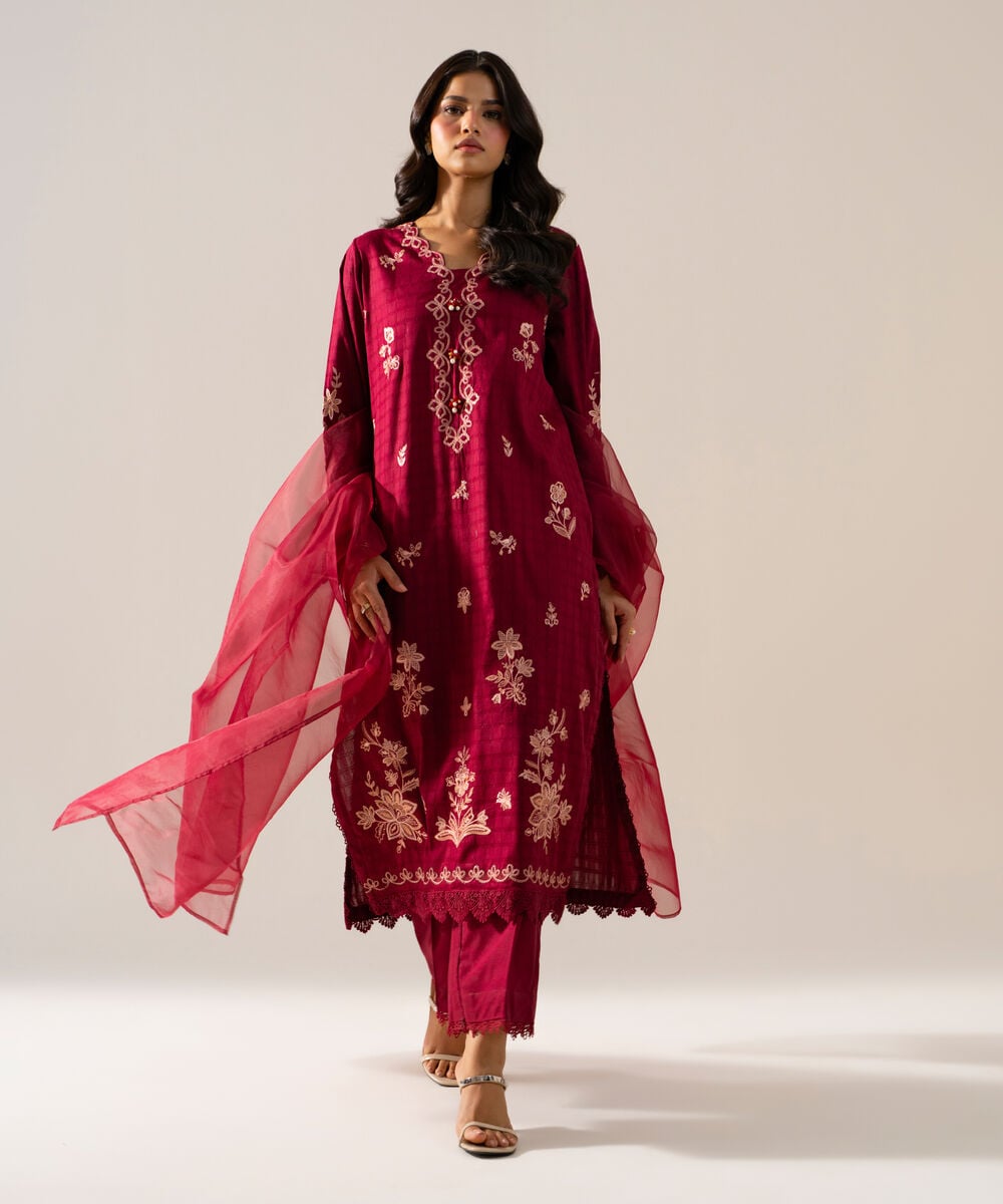 Women's RTW 3D dobby Solid Embroidered Maroon 3 Piece Suit