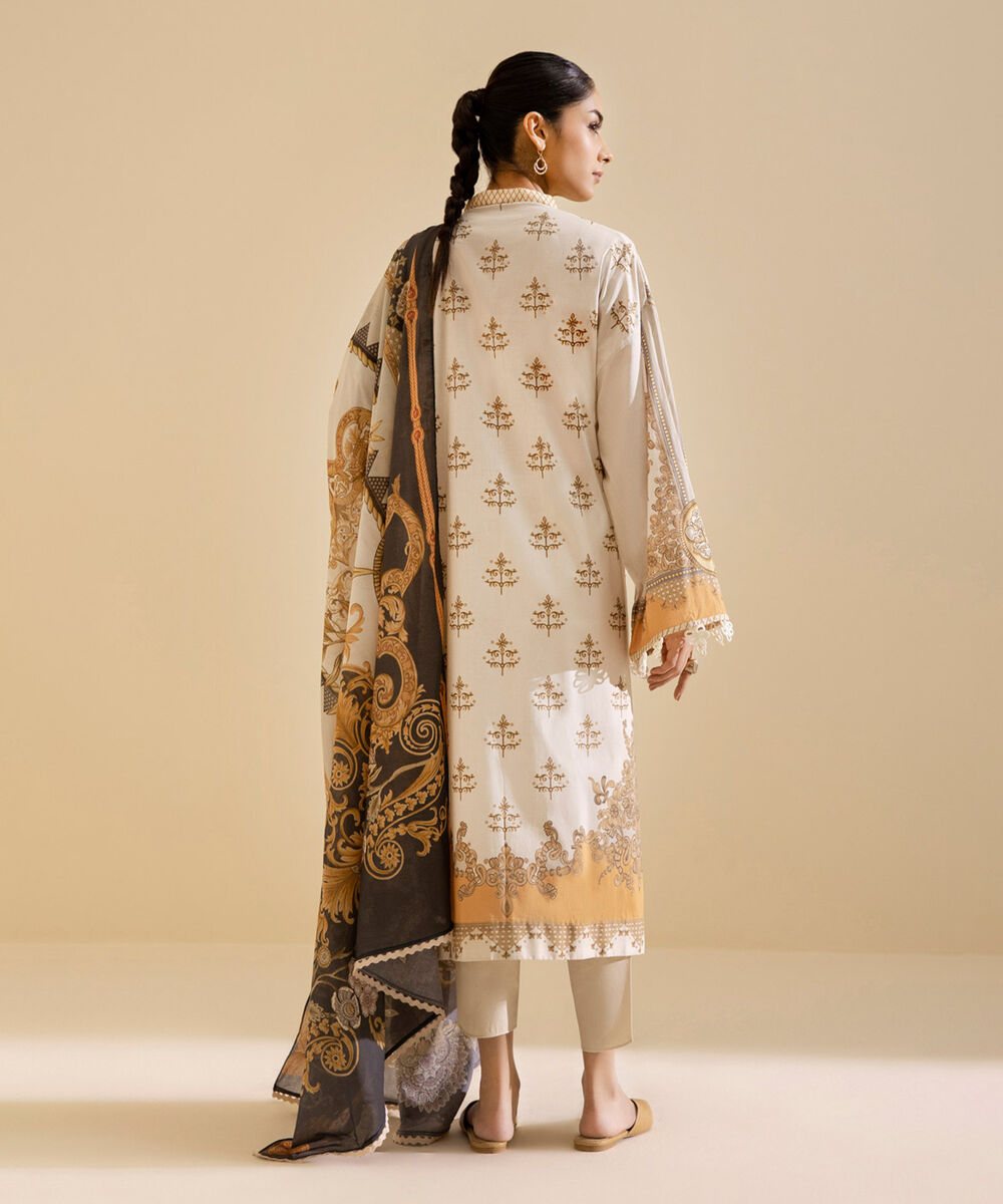 Womens Daily Unstitched 3 Piece - Printed Lawn Suit