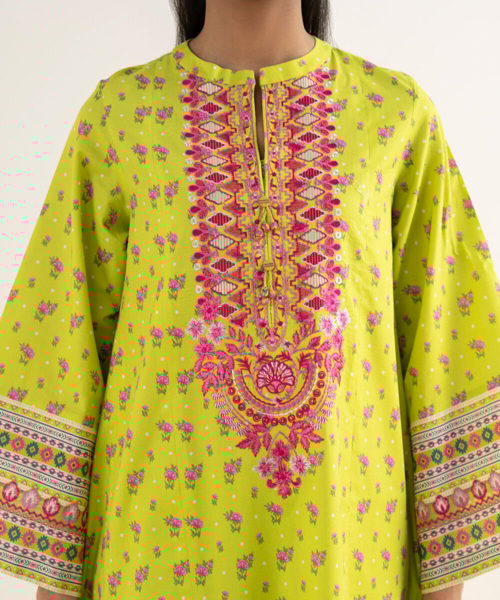 Women's Unstitched Textured Lawn Embroidered Green 3 Piece Suit