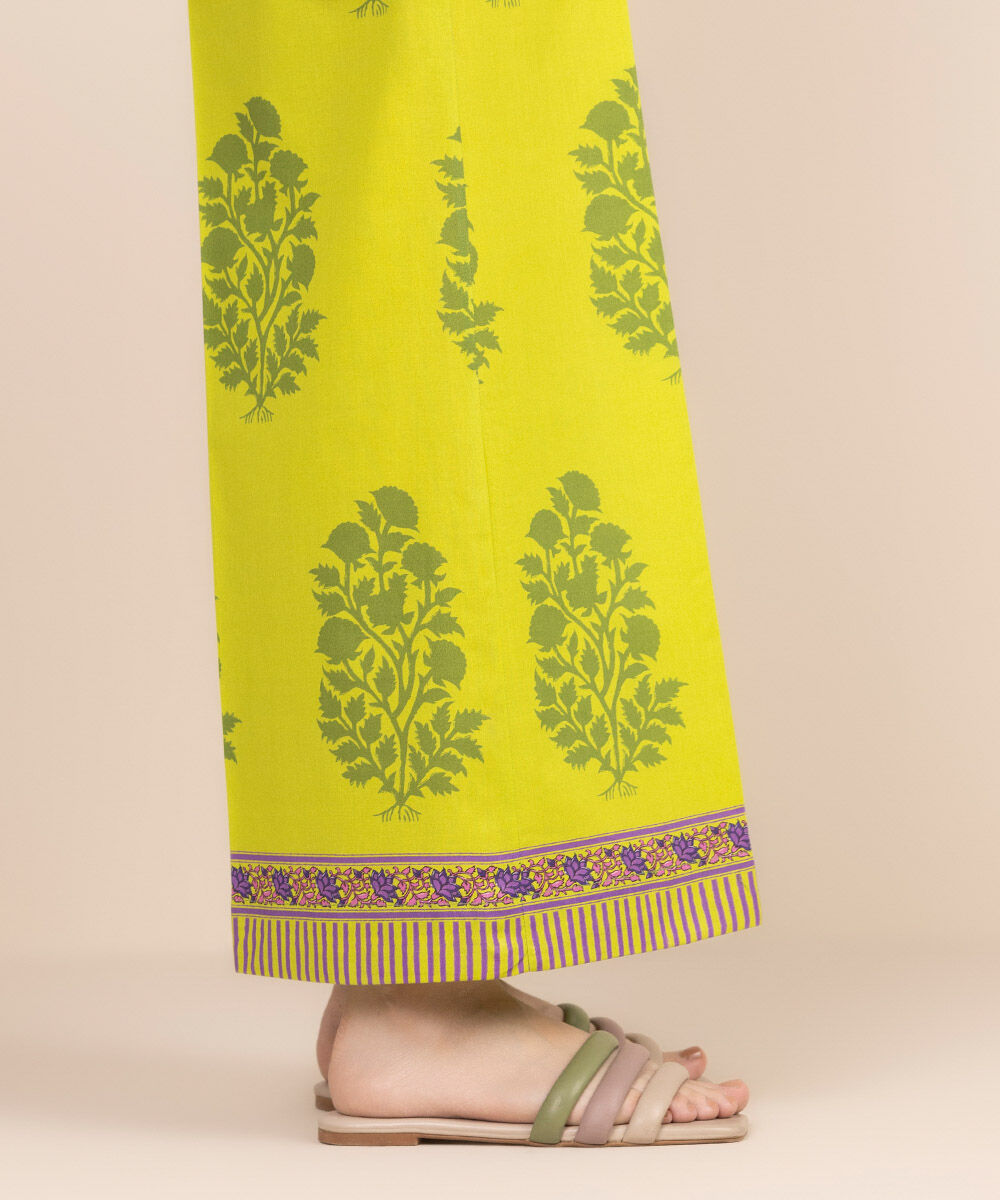 Women's RTW Cambric Green Printed Flared Pants