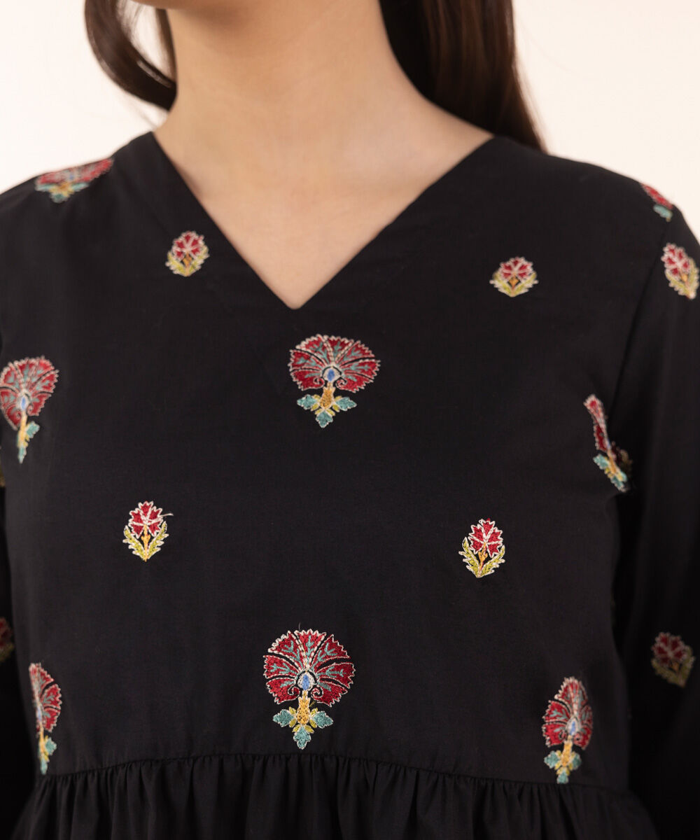 Woman - Black Embroidered Cambric Peplum