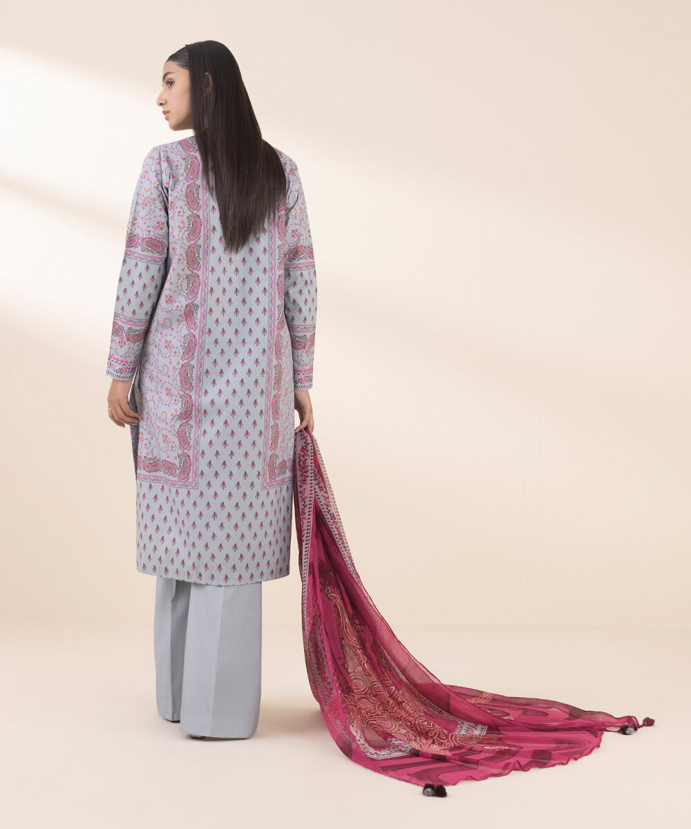 0U3PDF25V136 Unstitched 3 PC 0U3PDF25V136