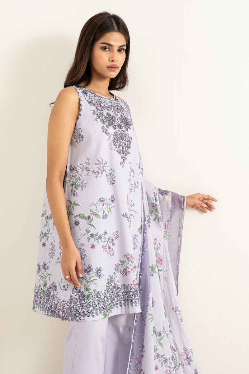 3 Piece - Embroidered Lawn Suit