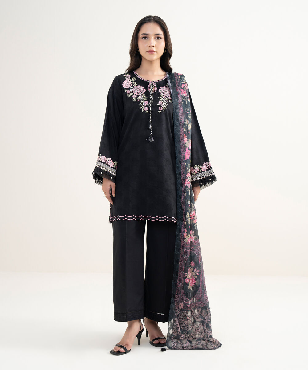 Brochea Jacquard Printed Black Dupatta
