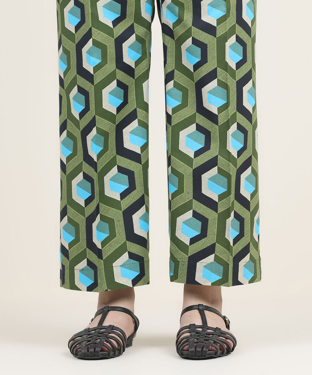 Women's RTW Cambric Multi Printed Straight Pants