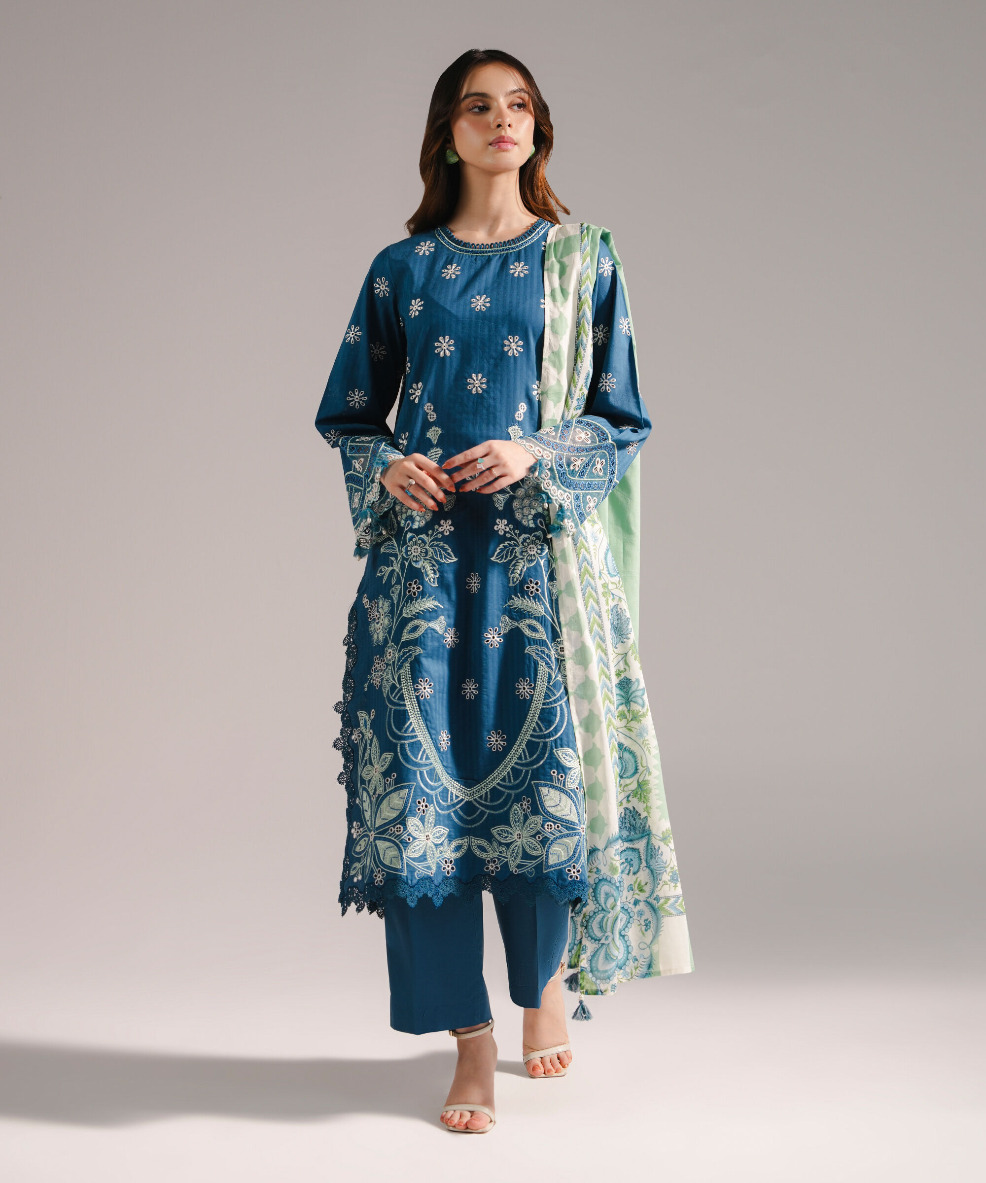 Printed Dupatta P2SCHMV6229D