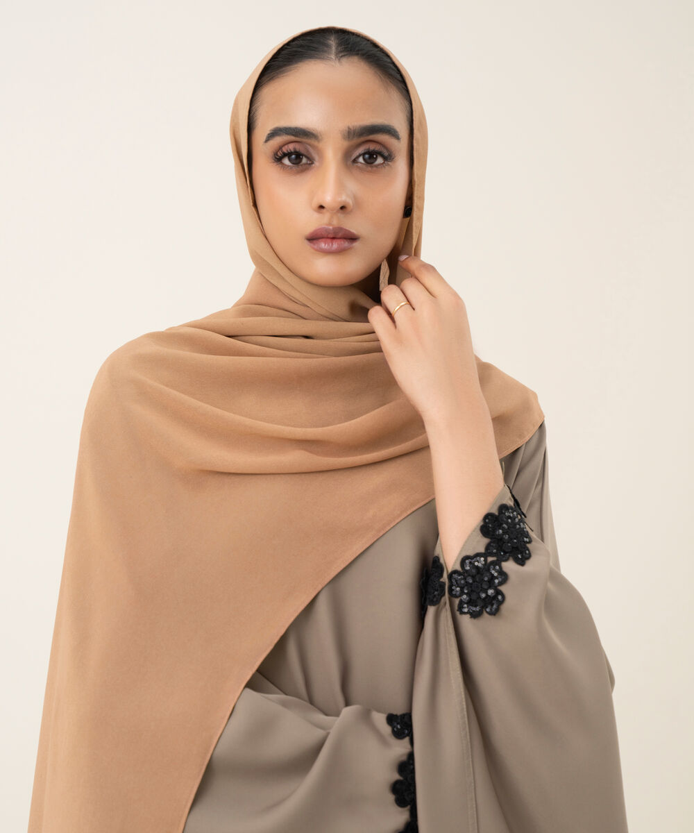 Women's dusty brown hijab