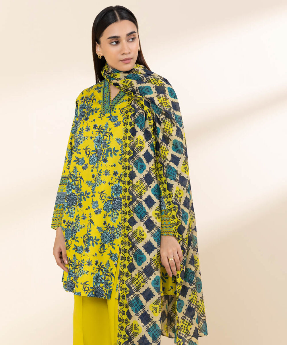 Unstitched Women's Yellow Lawn Embroidered Shirt Dupatta