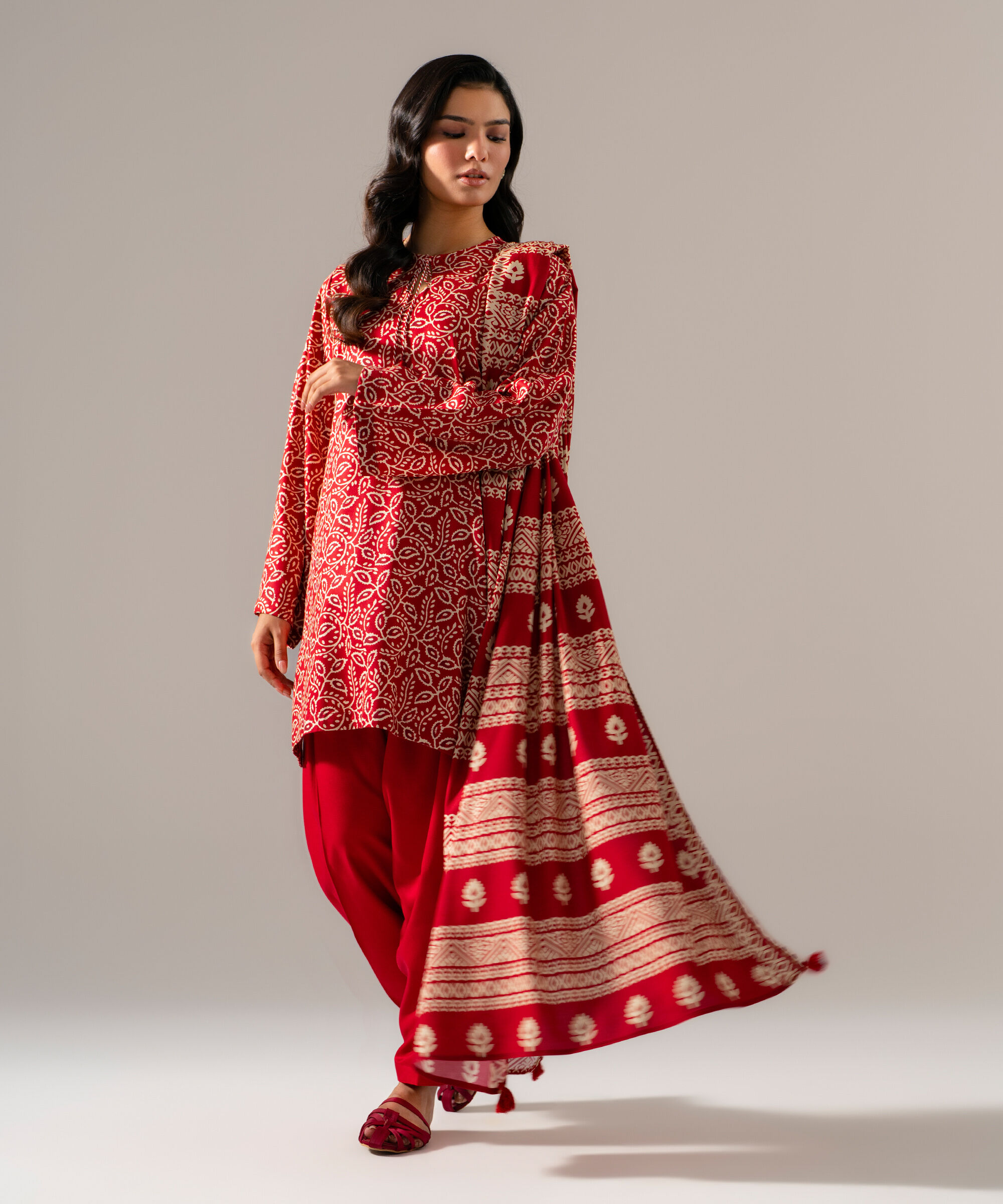 RTW Dupatta 3PCCRCASV94D