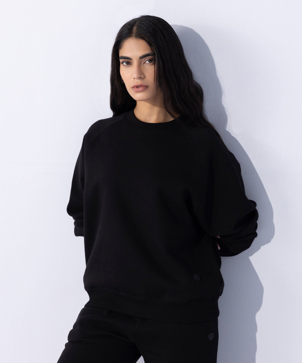 Woman - Black Fleece Sweatshirt with Raglan Sleeves