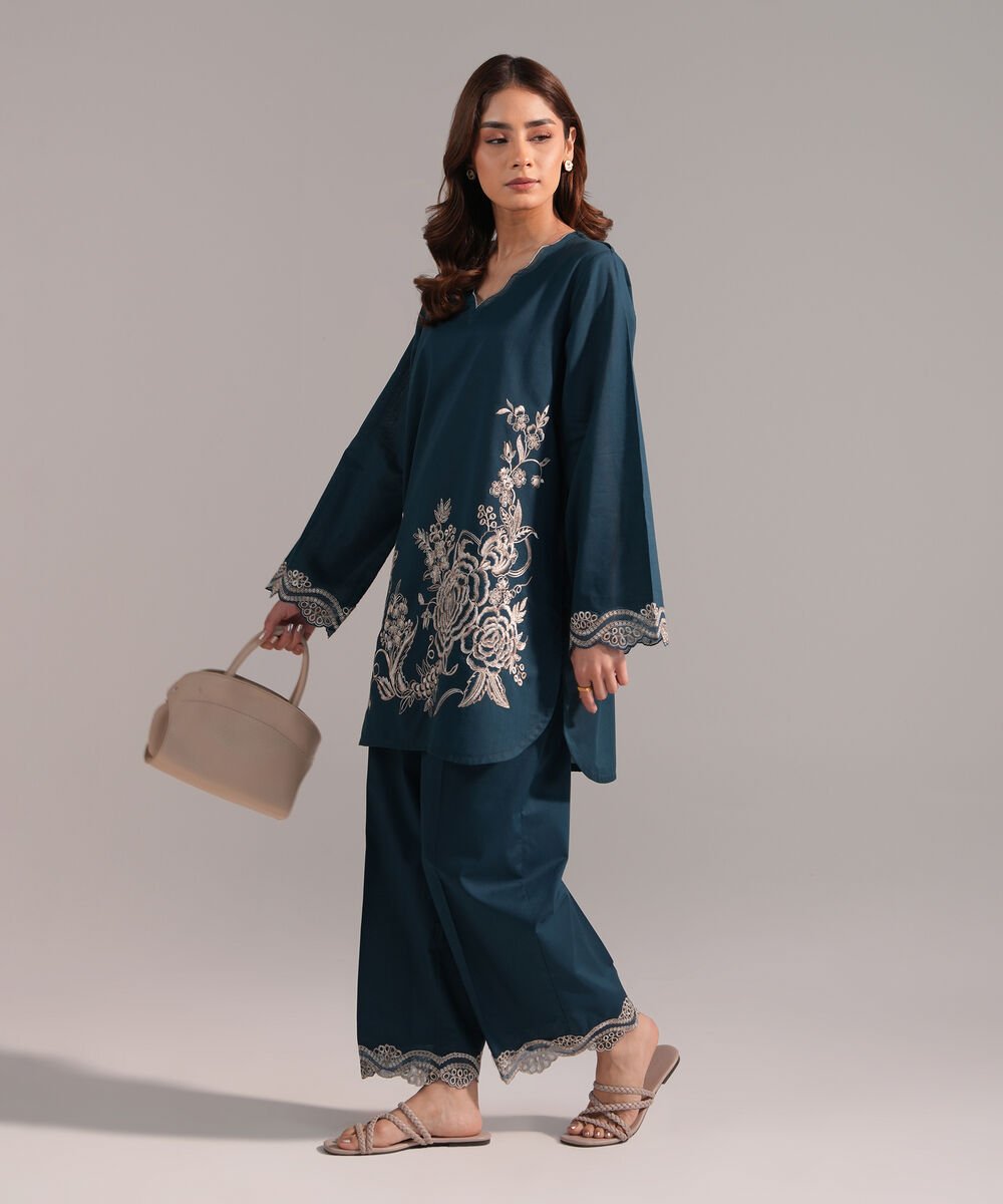 Women's RTW Crosshatch Embroidered Teal Straight Shirt