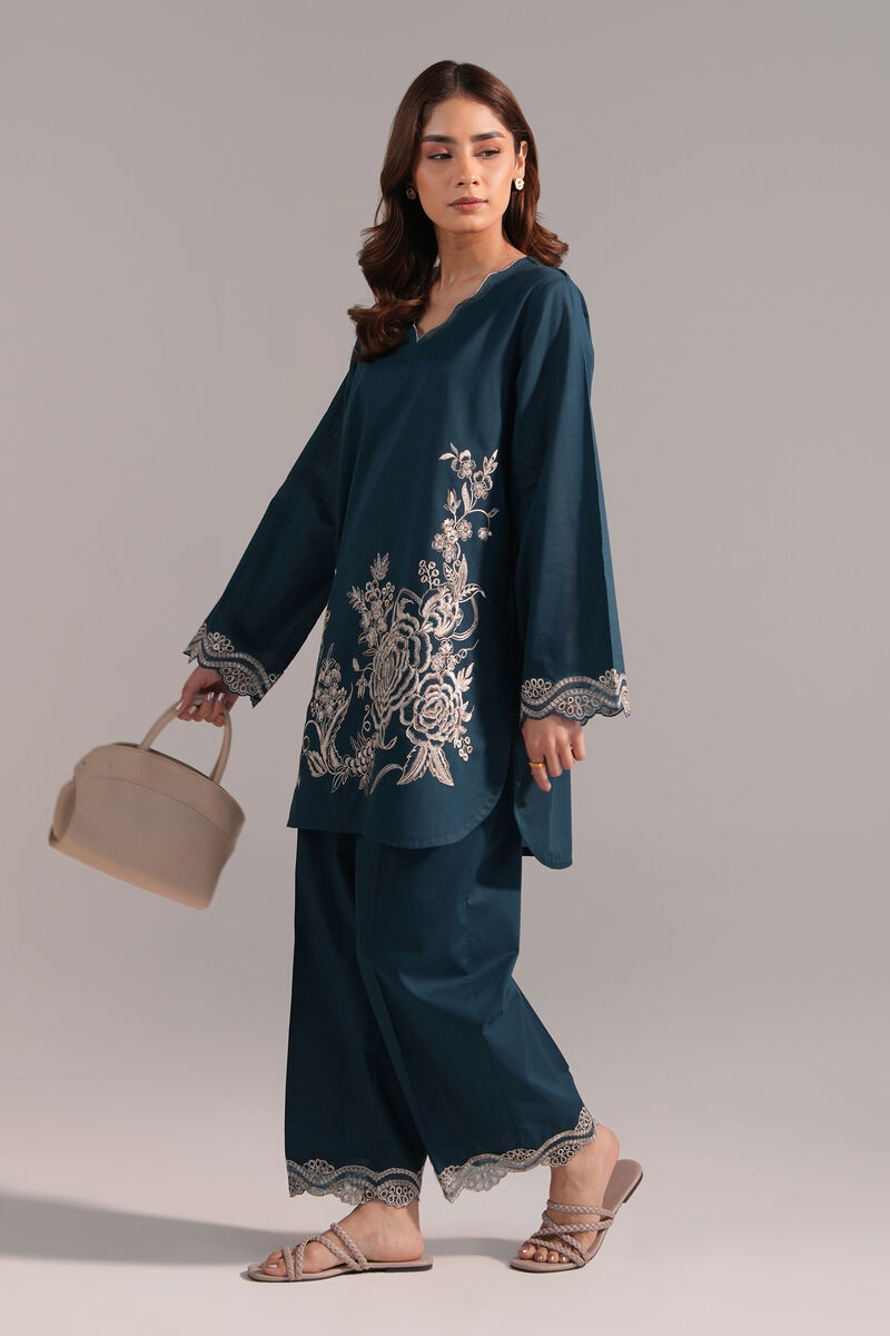 Embroidered Crosshatch Shirt