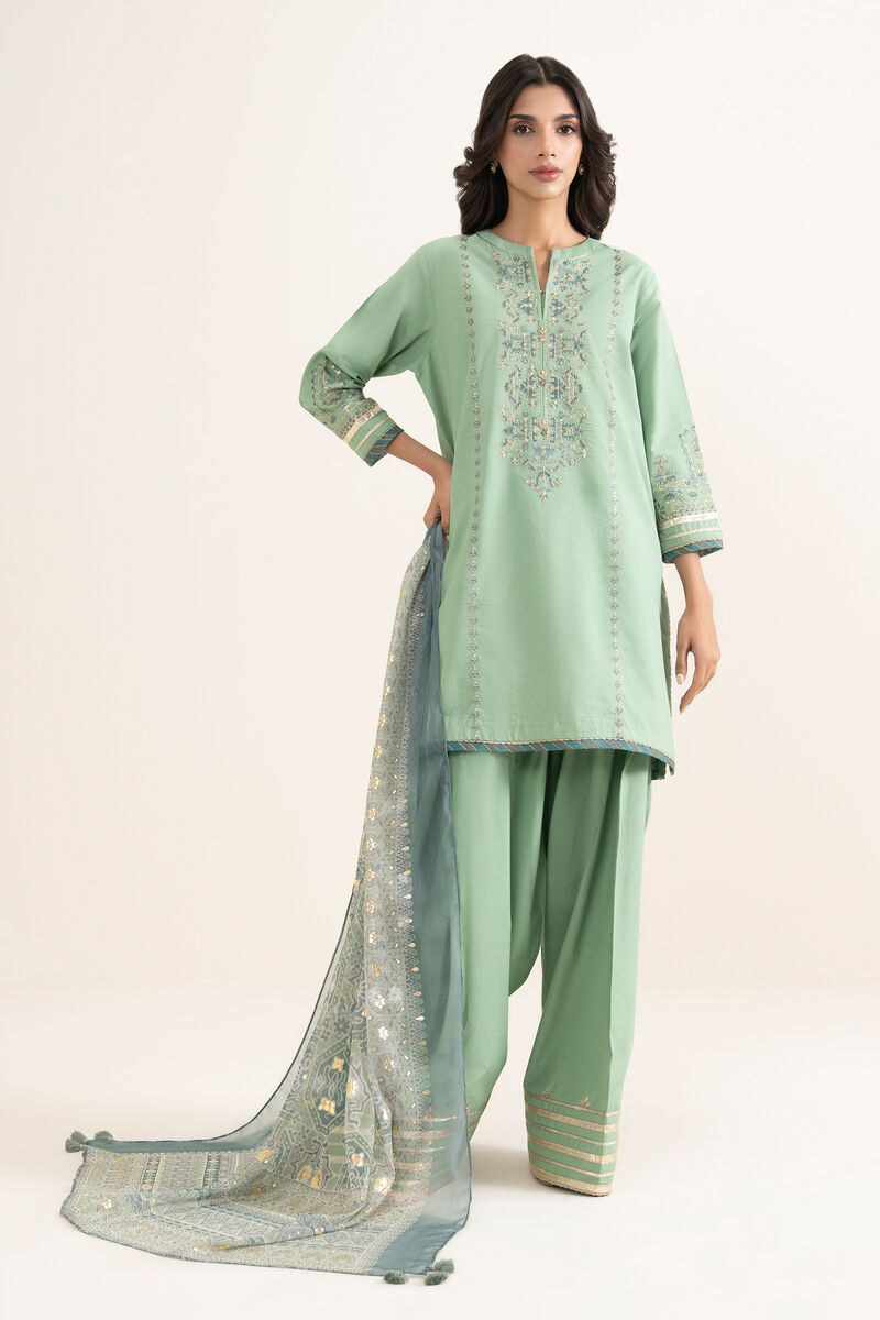 3 Piece - Embroidered Lawn Suit