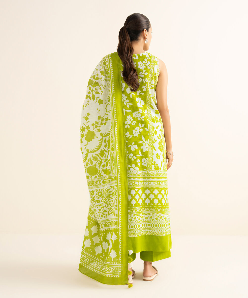 Women's Unstitched Lawn Embroidered Green 3 Piece Suit