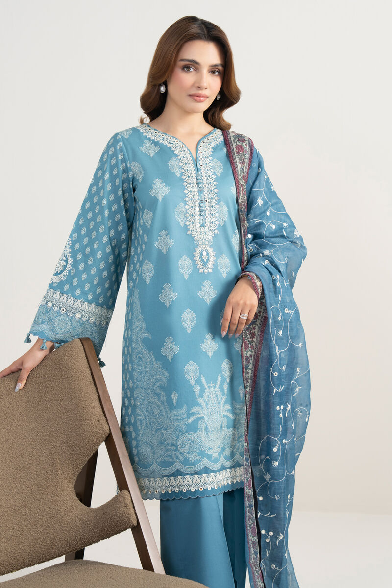 3 Piece - Embroidered Lawn Suit