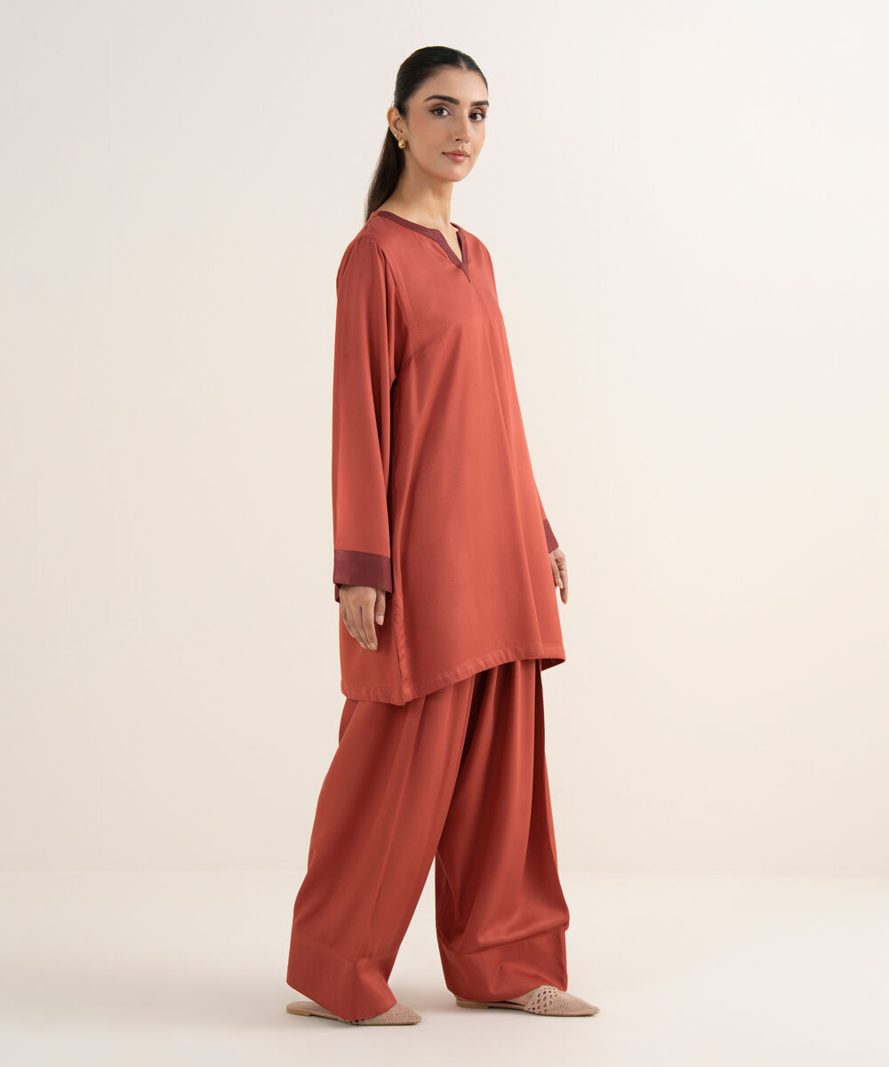 Women's RTW Bedford Solid Rust Straight Shirt