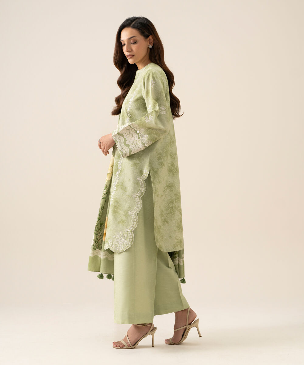 Women's Unstitched Light Khaddar Embroidered Green 3 Piece Suit