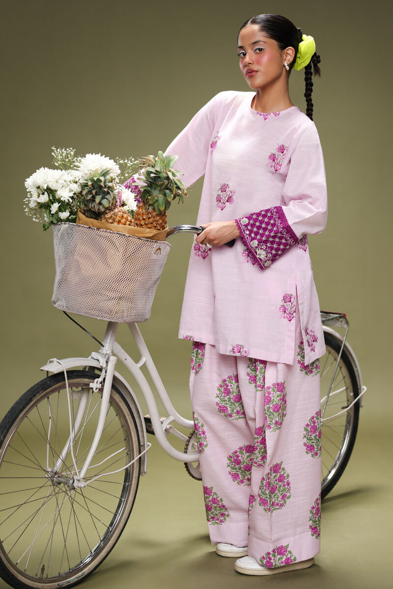 Light Khaddar Farshi Shalwar