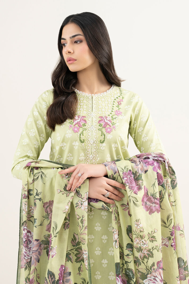 3 Piece - Embroidered Lawn Suit