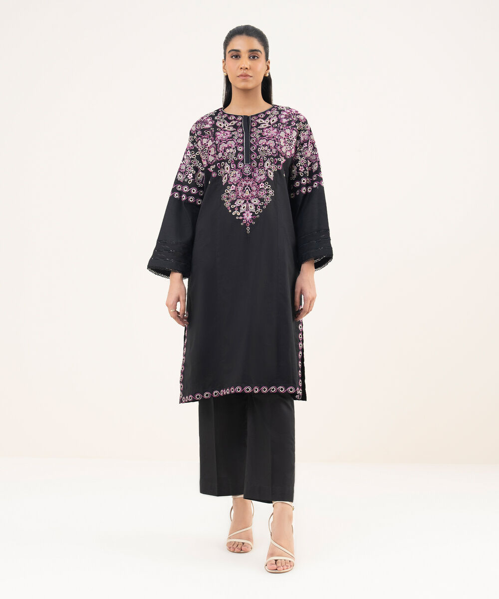 Women's RTW Cross Hatch Black Embroidered A-Line Shirt