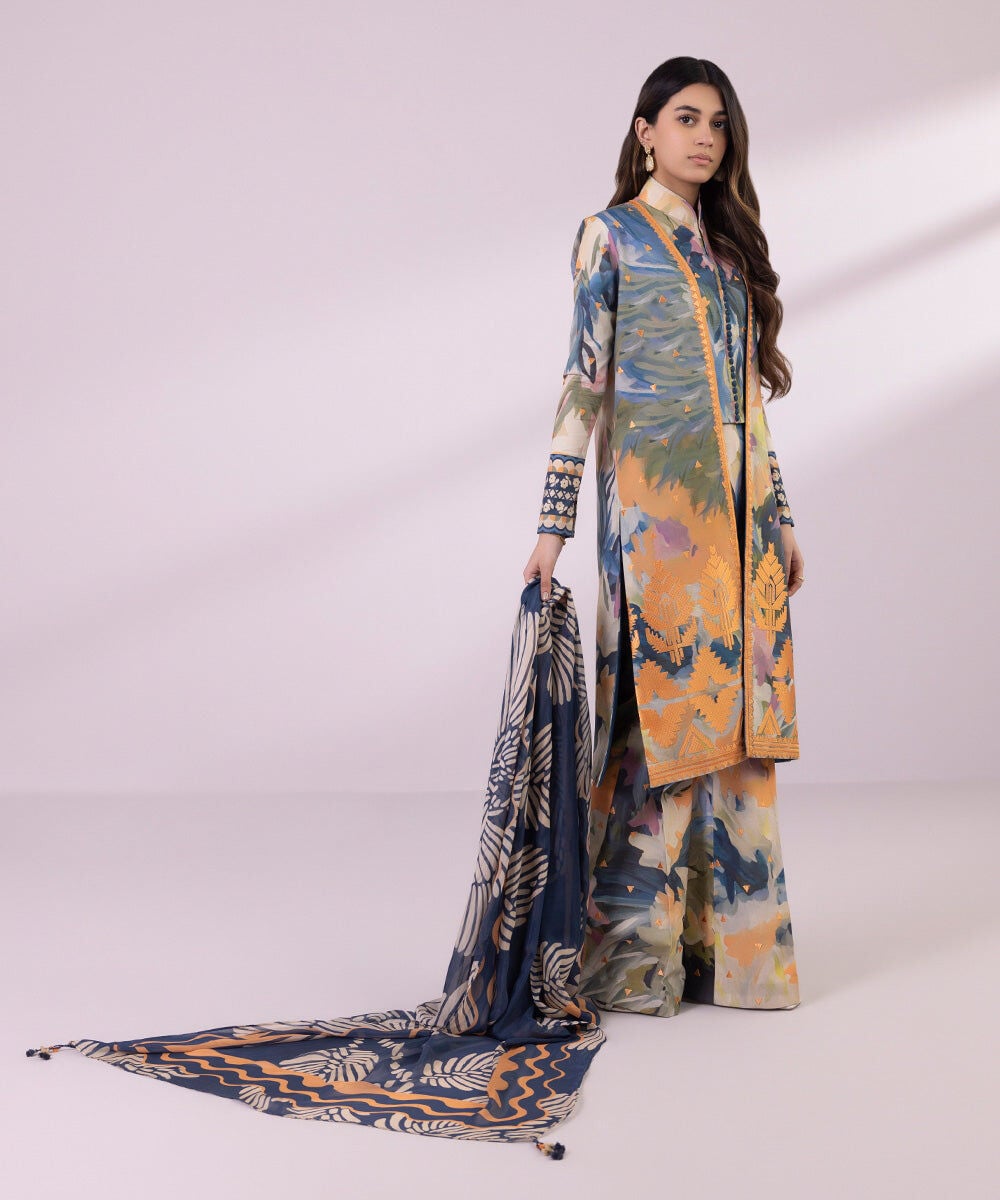 3 Piece - Embroidered Lawn Suit