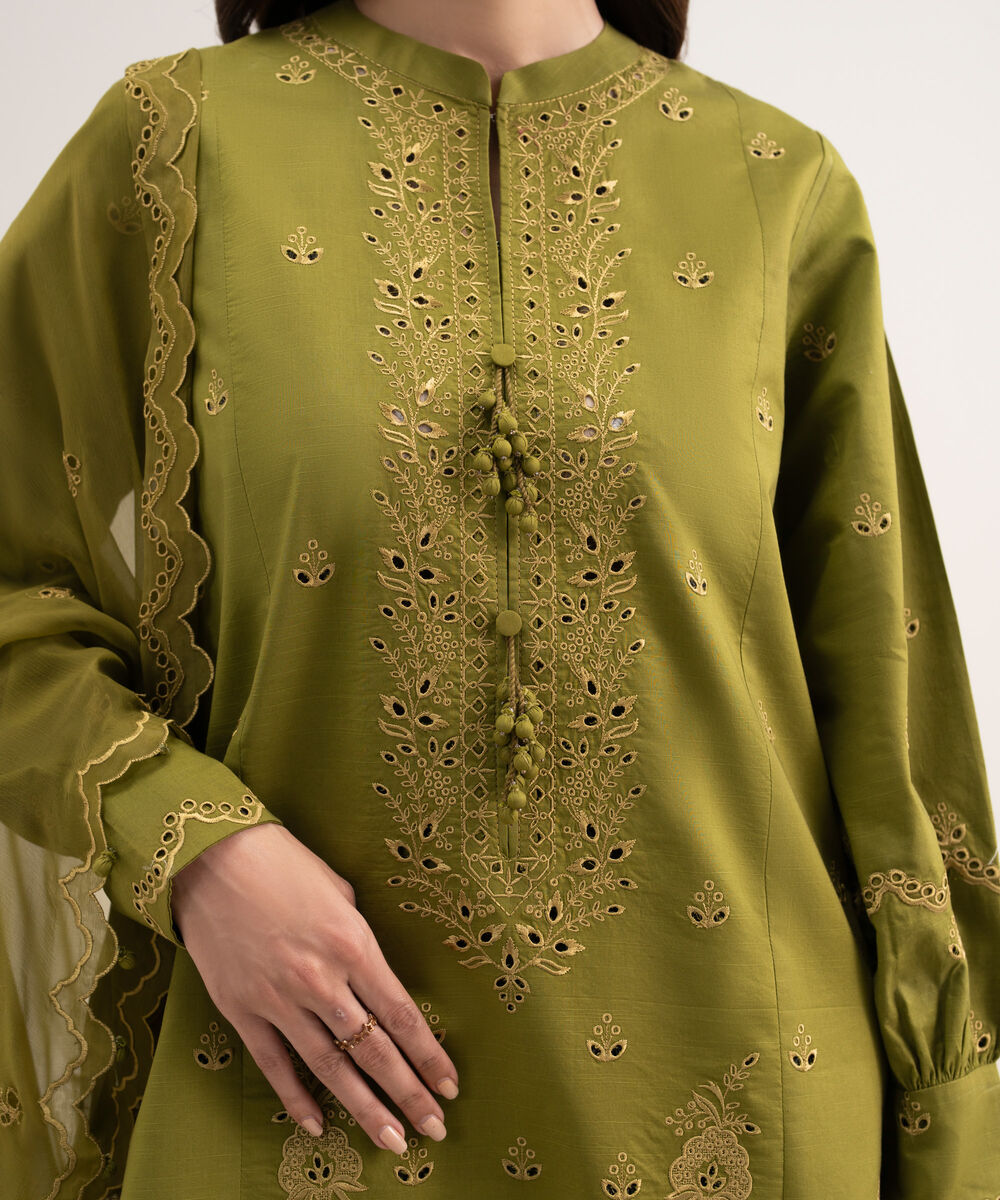 Women's Unstitched Textured Lawn Embroidered Green 3 Piece Suit