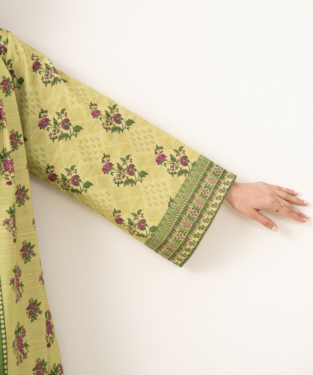 Women's Unstitched Printed Khaddar Multi 3 Piece Suit