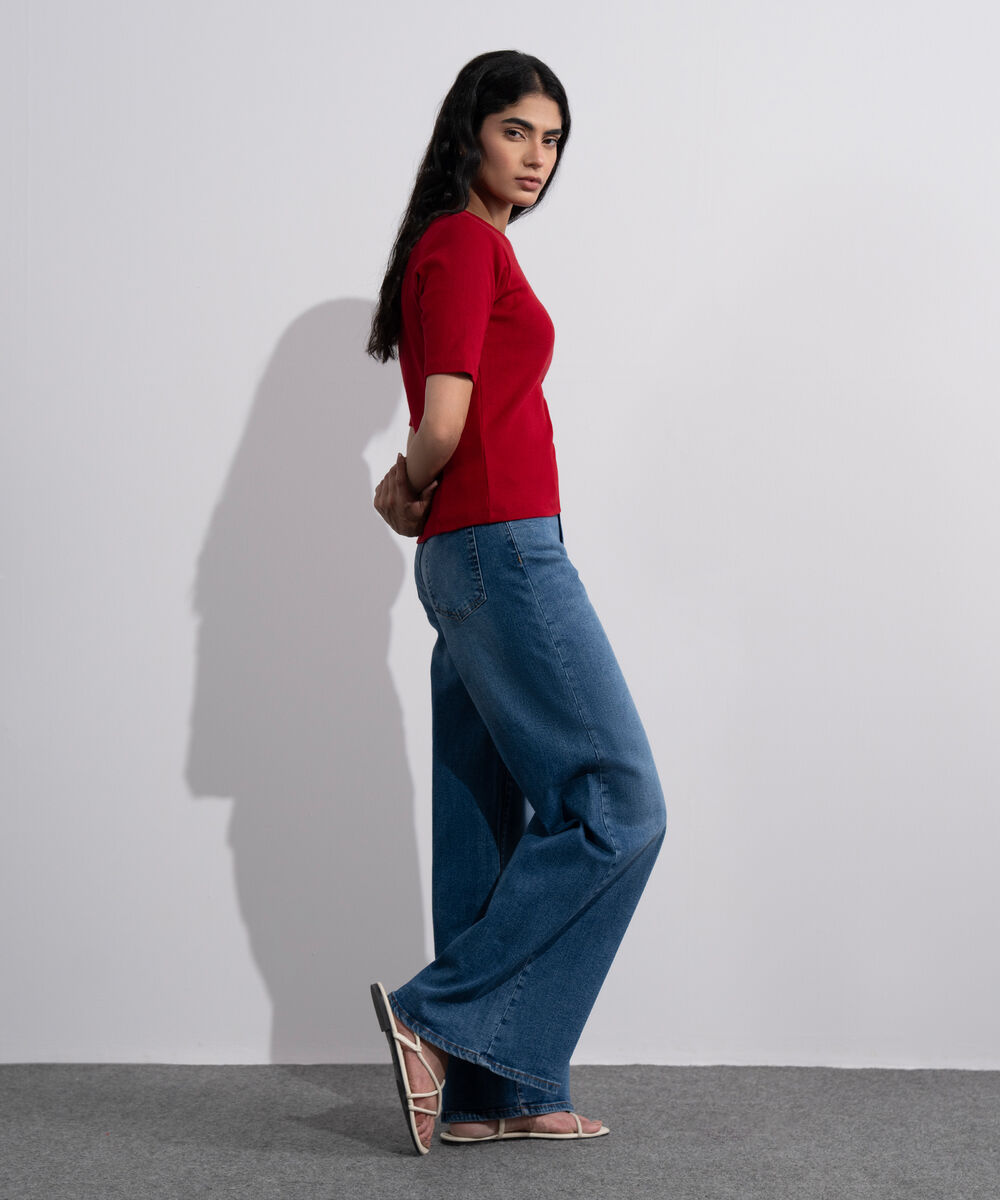 Women's Red T-Shirt With Lettuce Trims