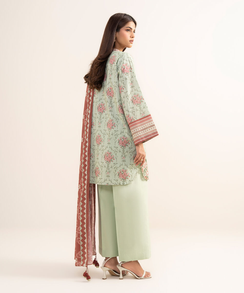 Women's Unstitched Lawn Embroidered Green 3 Piece Suit
