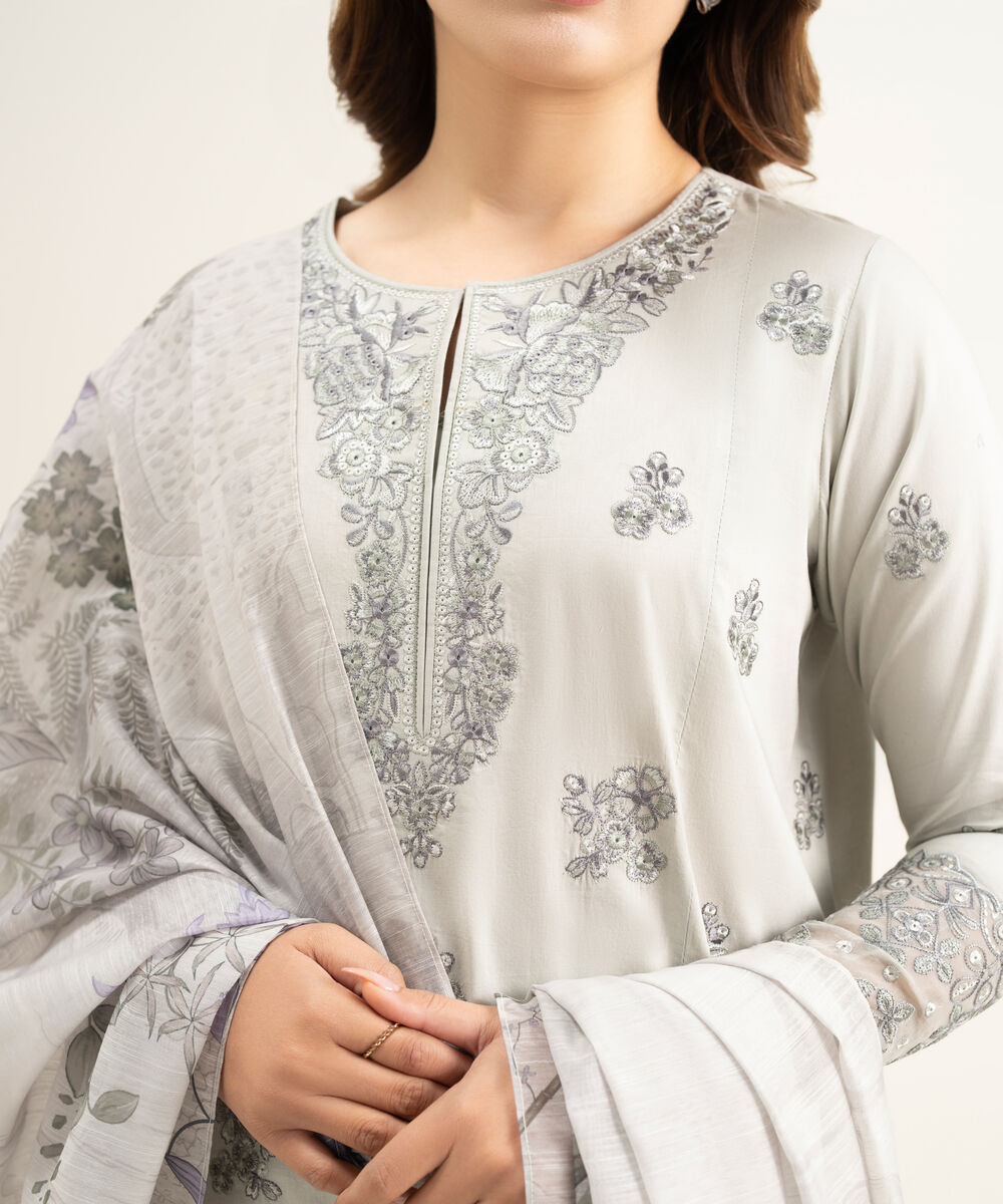Women's Unstitched Textured Lawn Grey Embroidered 3 Piece Suit