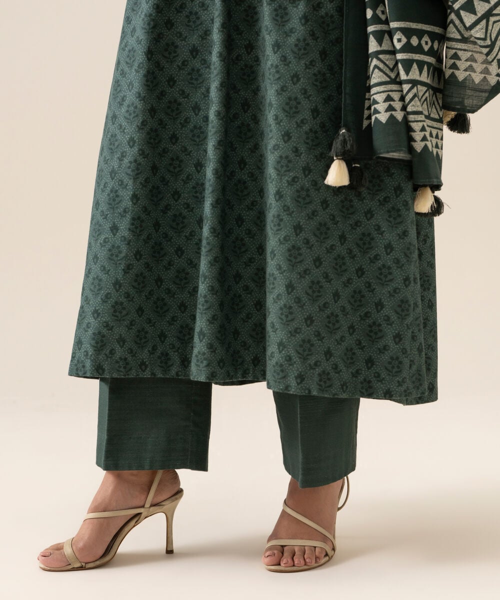 Women's Unstitched Light Khaddar Embroidered Green 3 Piece Suit