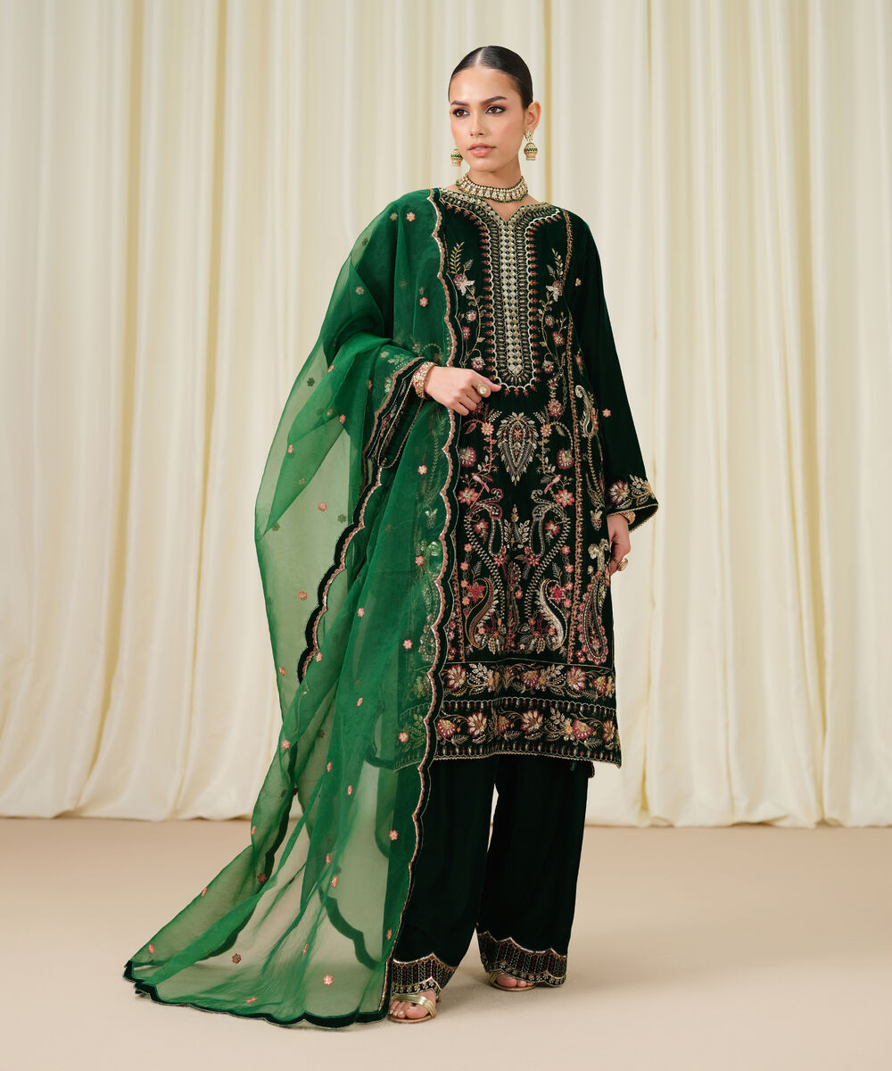 Women's Unstitched Embroidered Velvet Green 3 Piece Suit