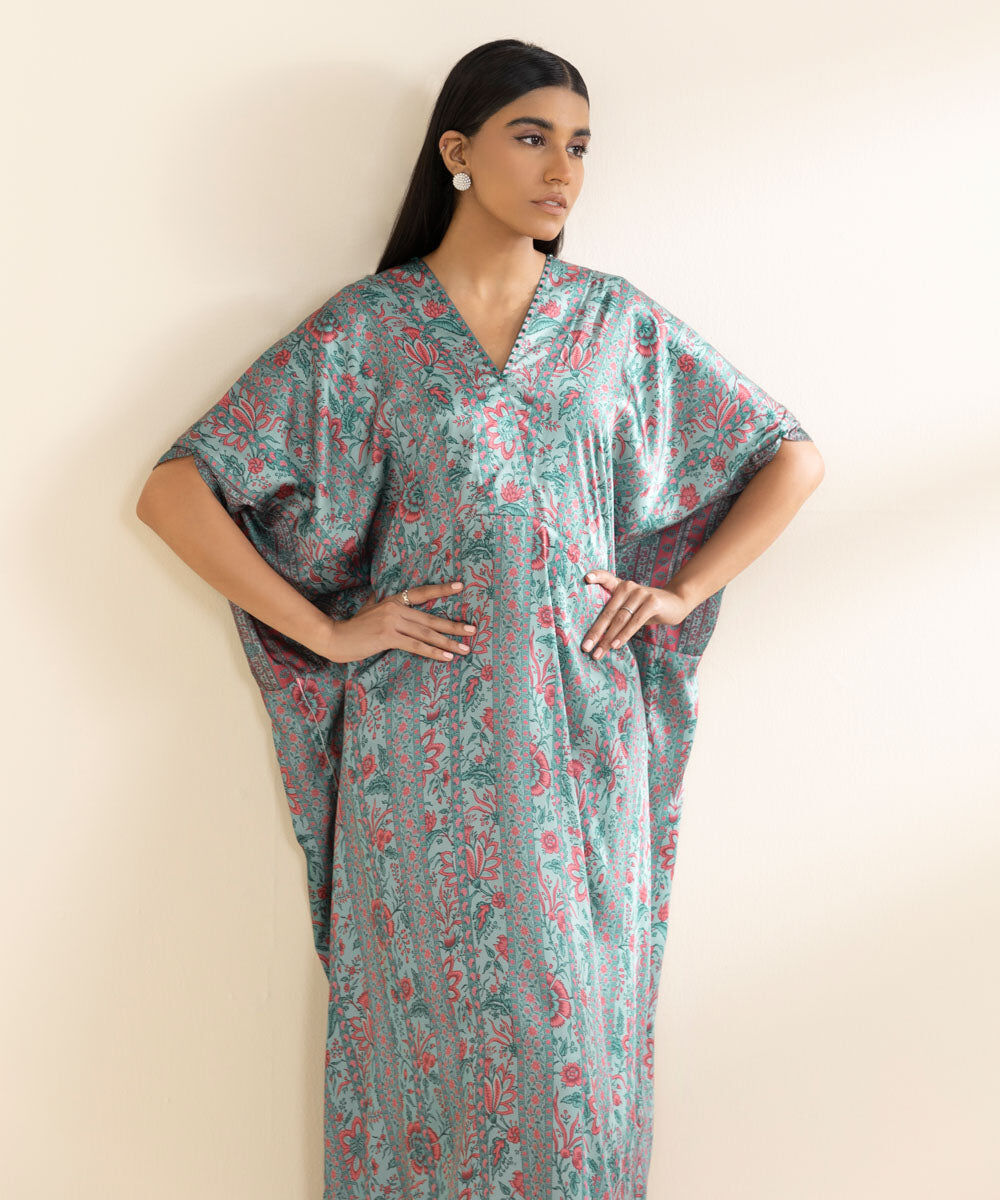 Woman - Blue 2 Piece - Printed Satin Suit