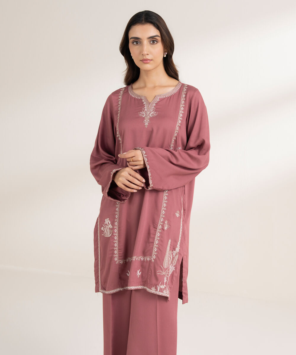 Women's RTW Bedford Embroidered Straight Mauve Shirt