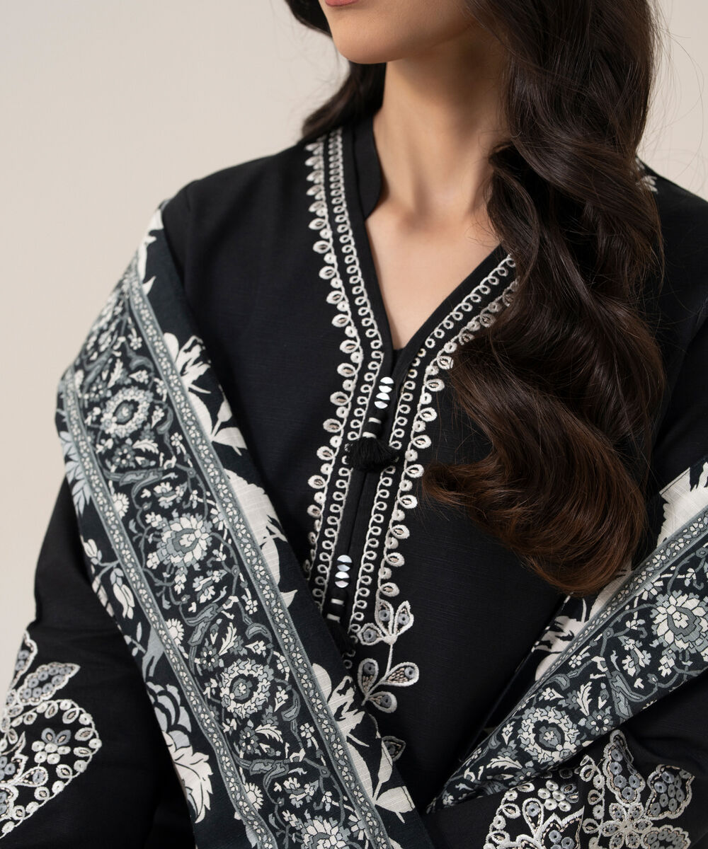 Women's Unstitched Basic Khaddar Embroidered Black 3 Piece Suit
