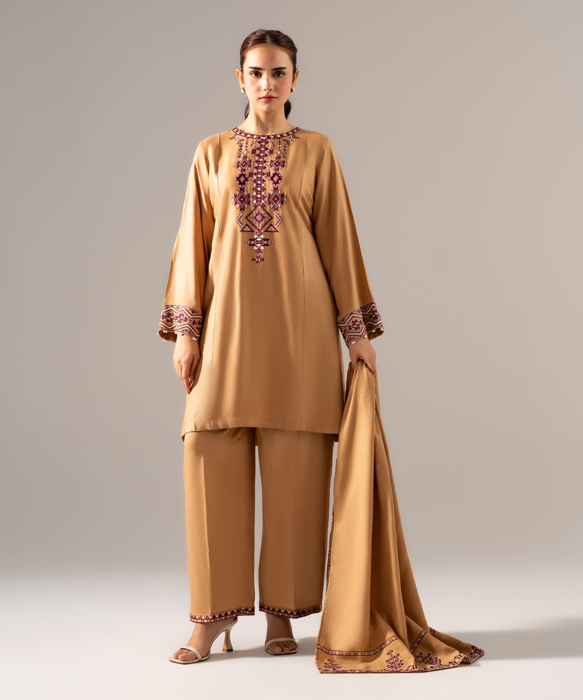 RTW Shawl 3PCCRCSV967D
