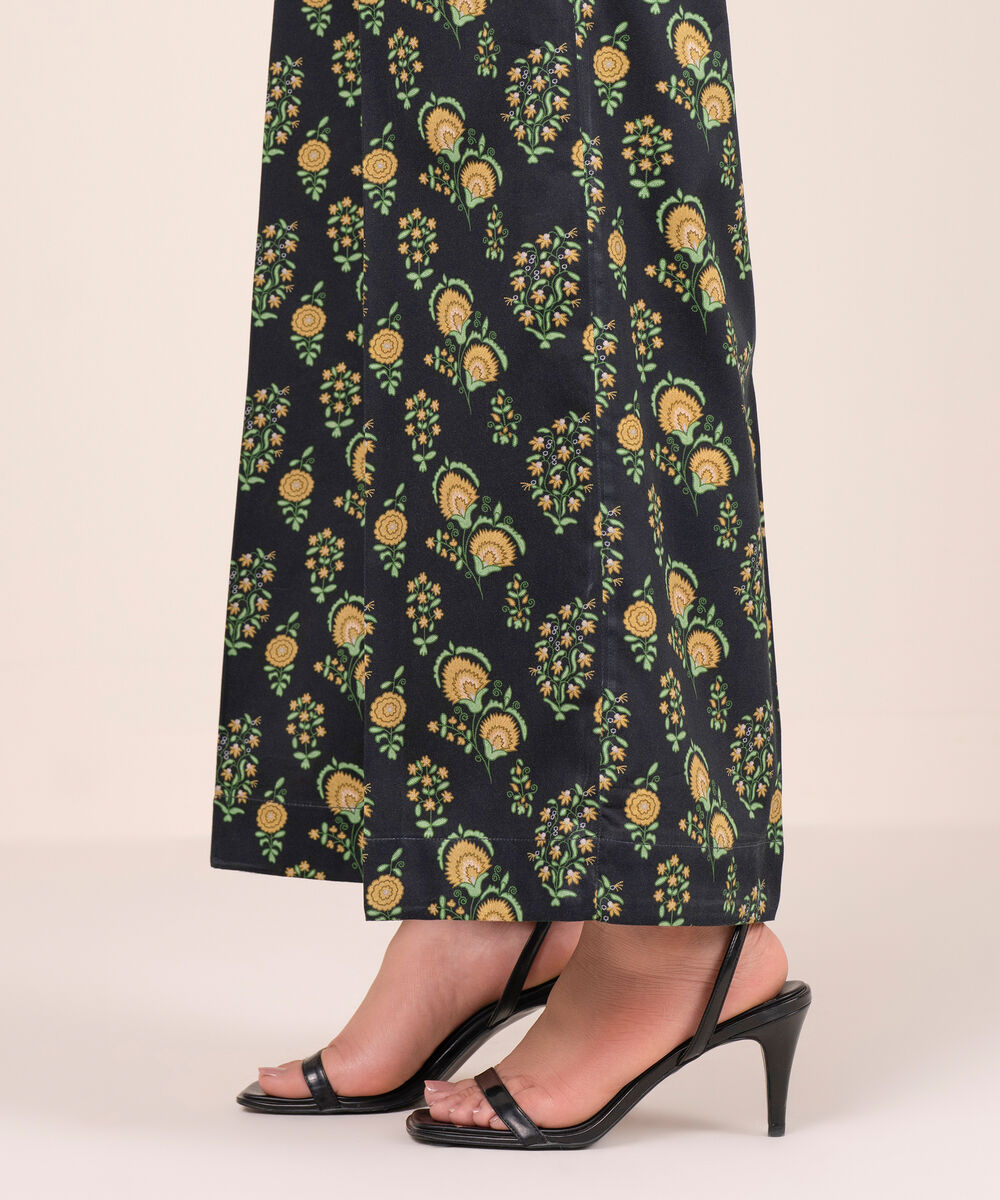 Women's RTW Cambric Printed Black Culottes