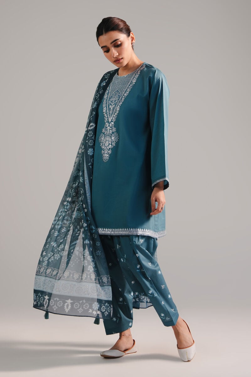 3 Piece - Embroidered Lawn Suit