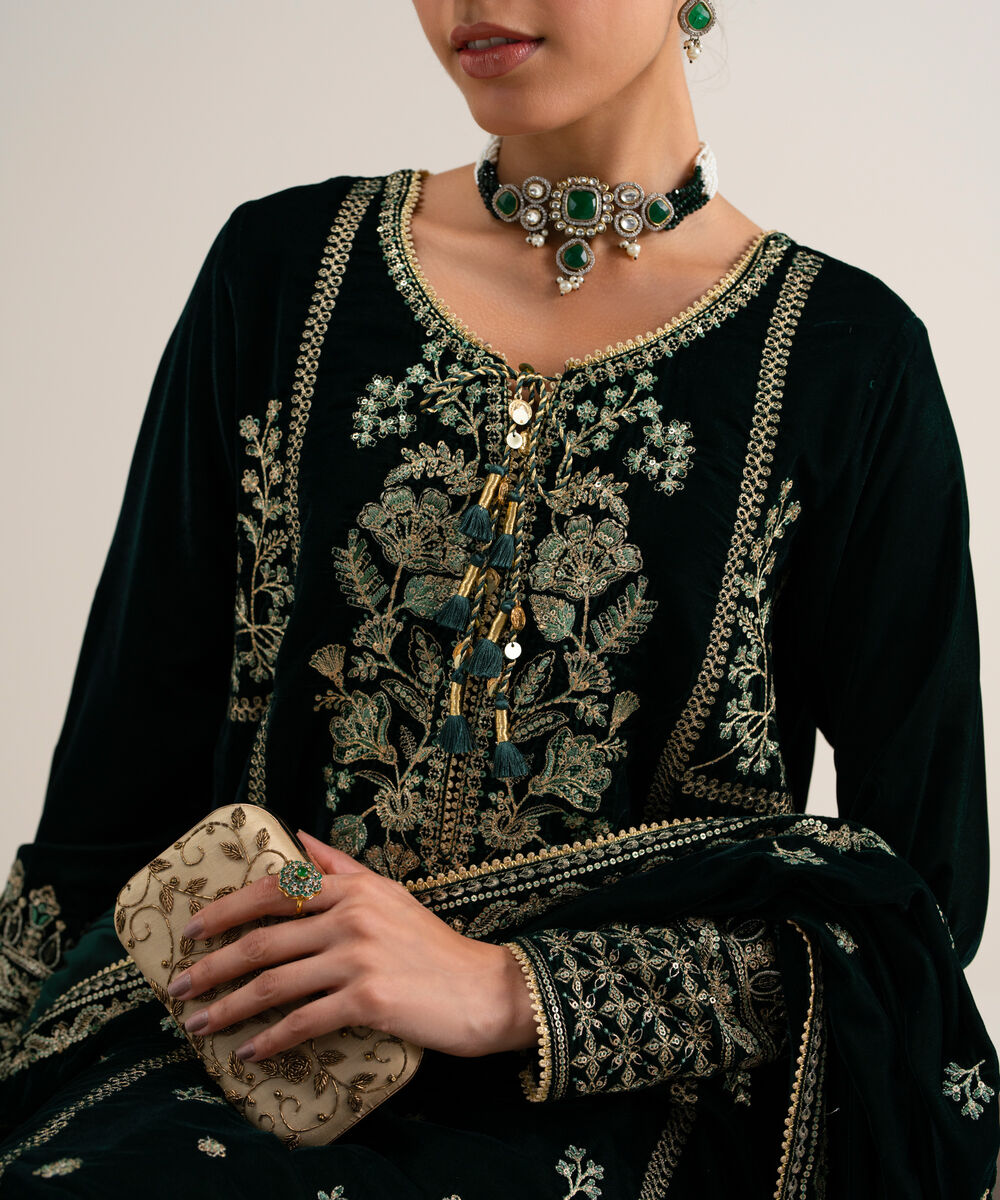 Women's Unstitched Embroidered Velvet Dark Green 3 Piece Suit