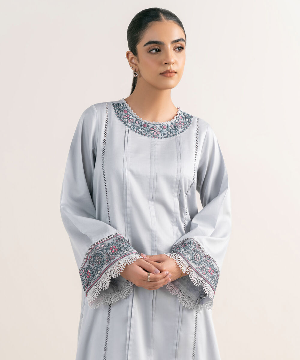 Women's RTW Cotton Satin Lilac Embroidered A-Line Shirt