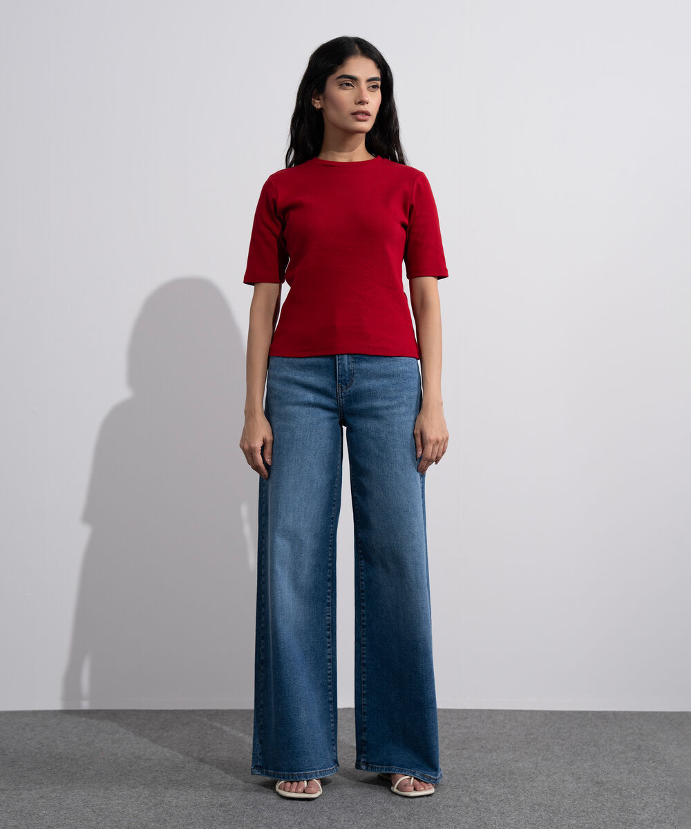 Women's Red T-Shirt With Lettuce Trims