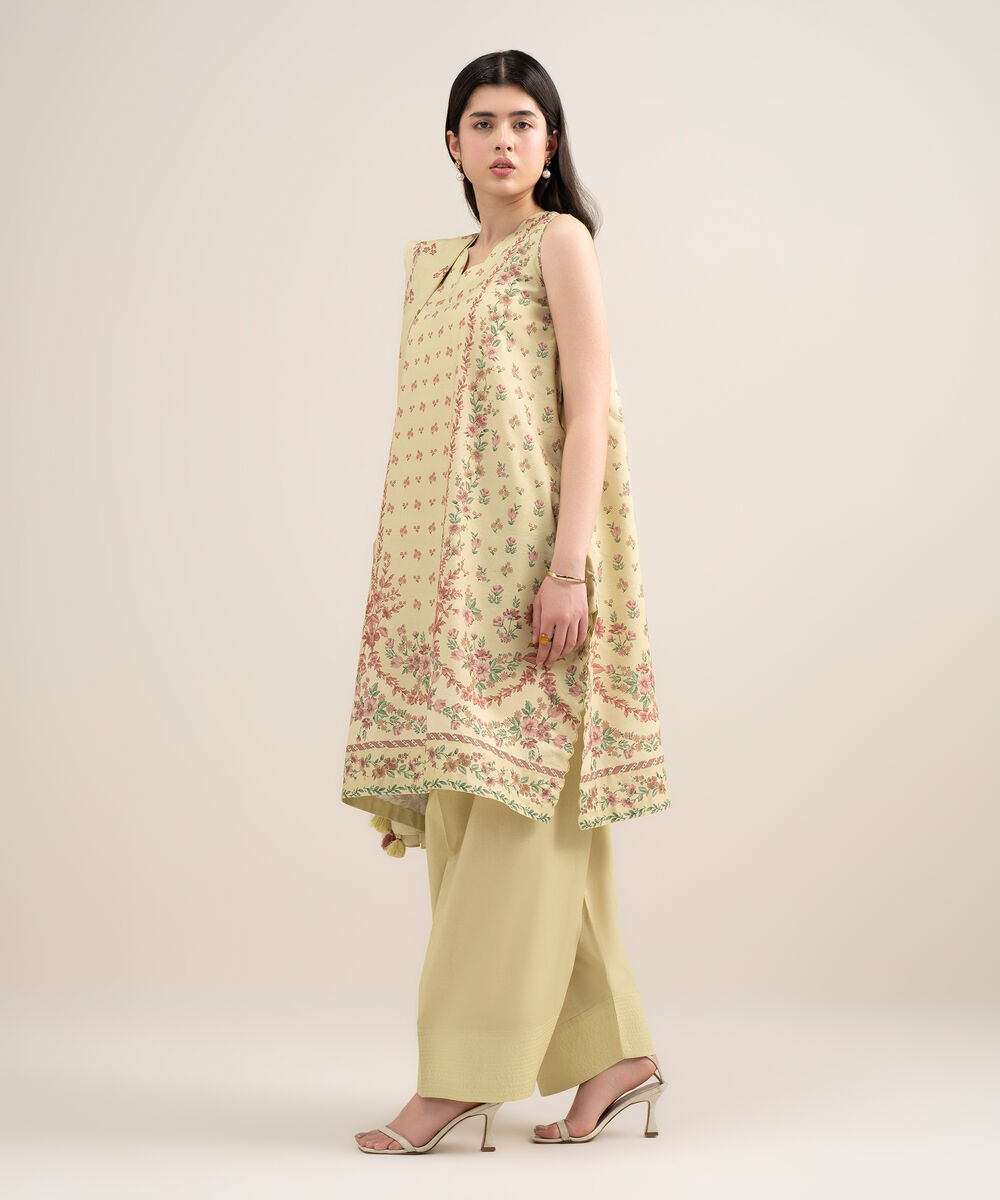 Women's Unstitched Zari Lawn Printed Yellow 3 Piece Suit
