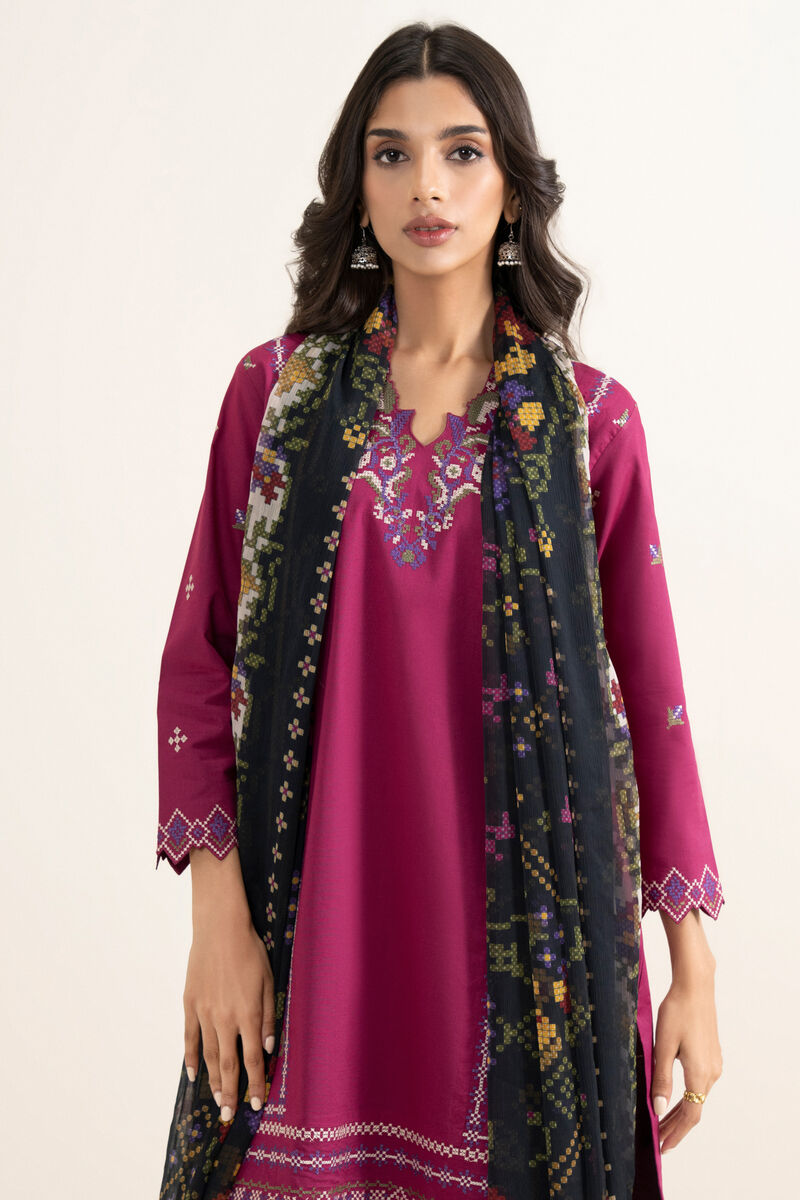 3 Piece - Embroidered Lawn Suit