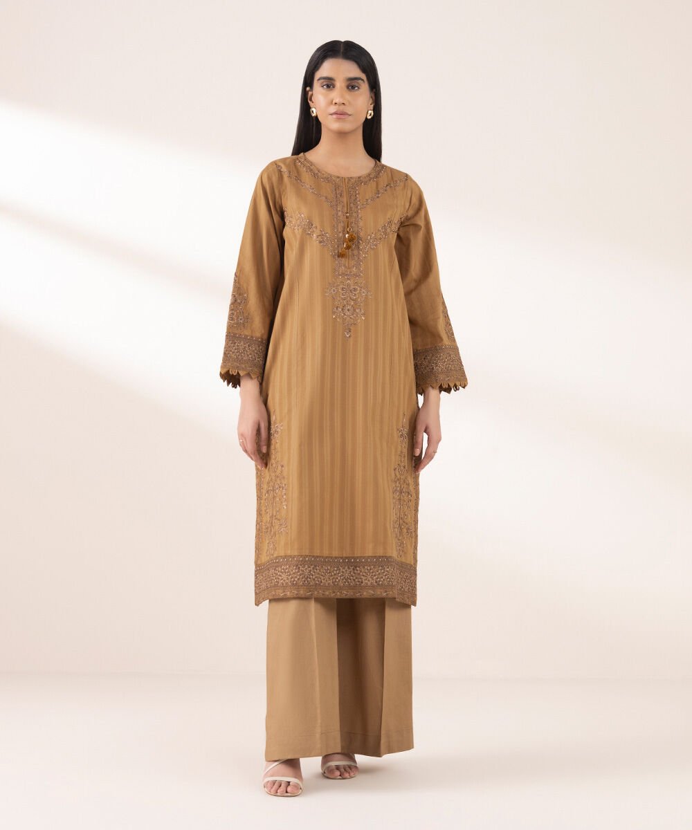 Women's RTW Dobby Brown Embroidered A-Line Shirt