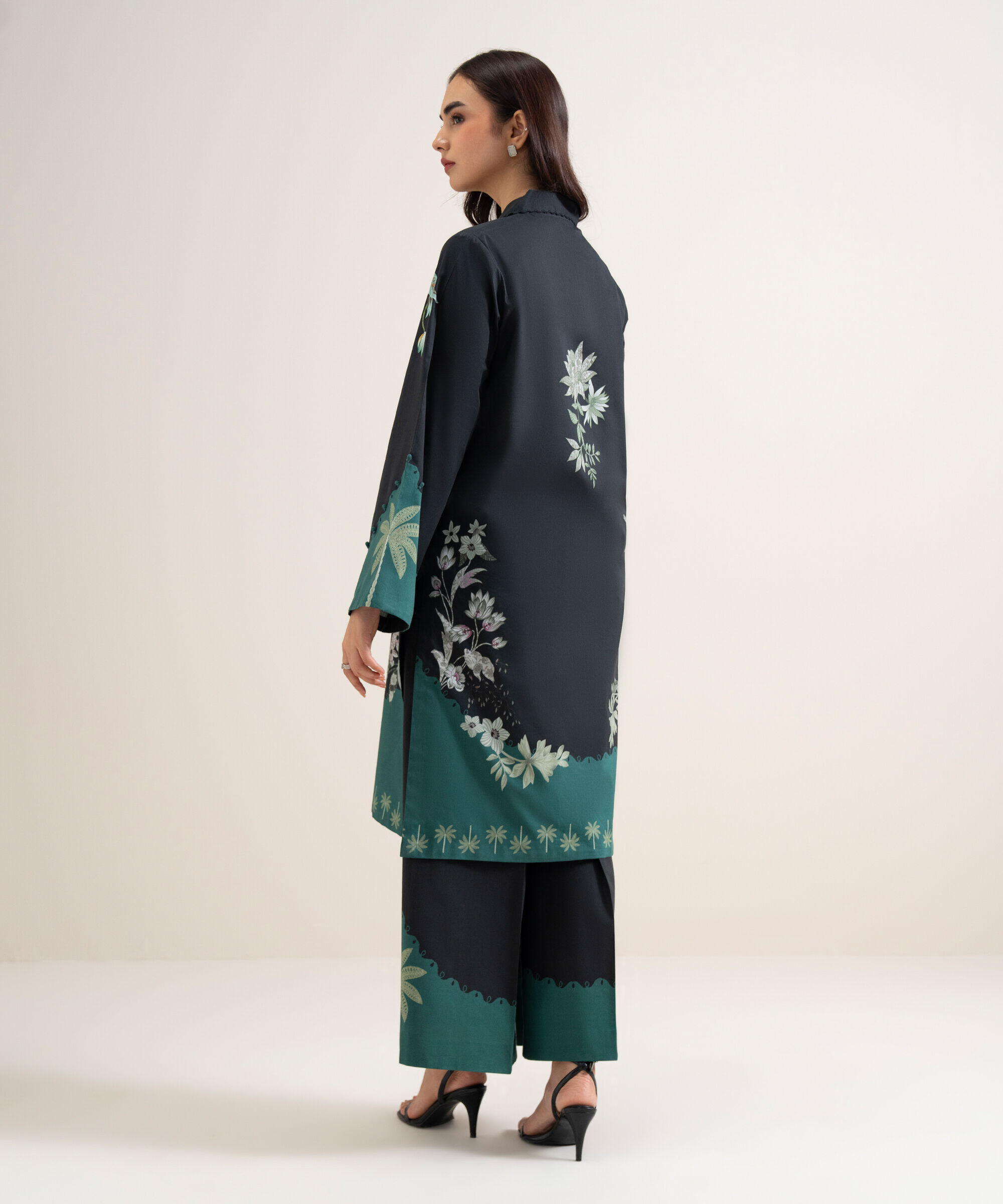 Unstitched 2 PC U2TDDS26V751
