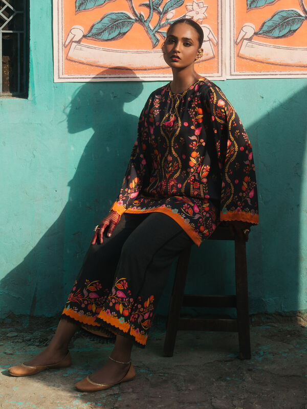2 Piece - Printed Silk Suit