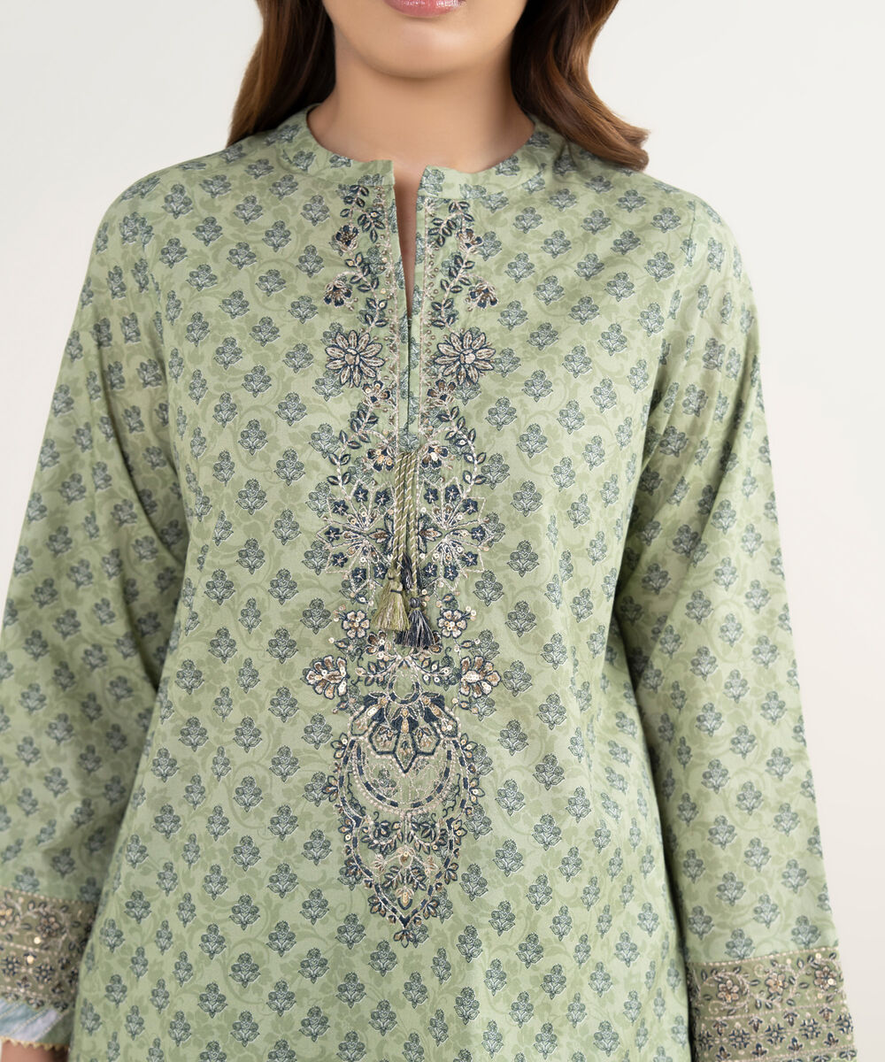 Women's Unstitched Lawn Embroidered Green 3 Piece Suit