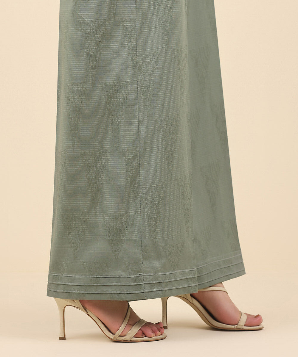 Women's Pret Cotton Jacquard Green Solid Culottes